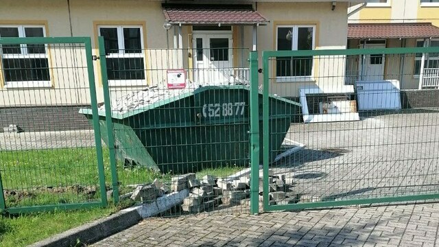 Один детсад на ремонте, второй трещит по швам: в Пионерском родители жалуются на многолюдные группы  