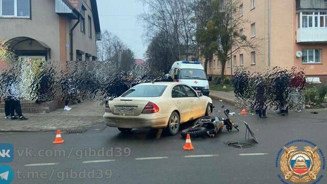 13-летний питбайкер получил серьёзные травмы после столкновения с легковушкой в Полесске (фото)  