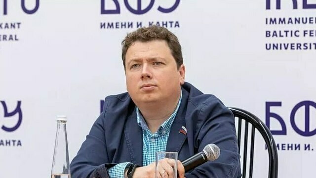 НИИ Понятно. Александр Шендерюк-Жидков —  политик, который думает как философ