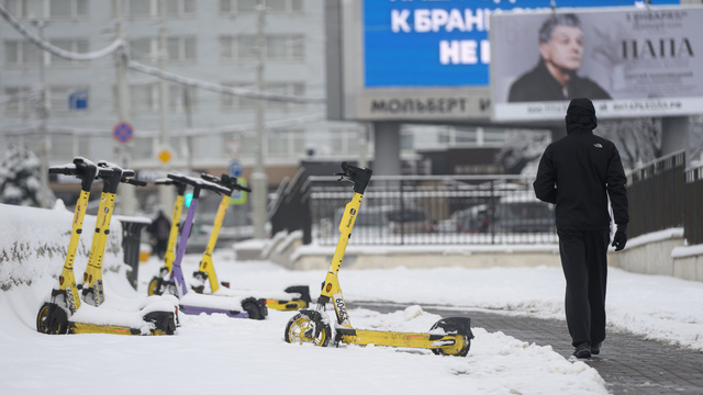 Зимой в Калининграде электросамокаты остаются популярным способом передвижения