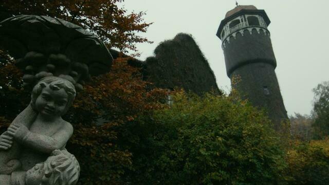 Солнечные часы под шлемом башни: что известно о главном символе Светлогорска (видео)