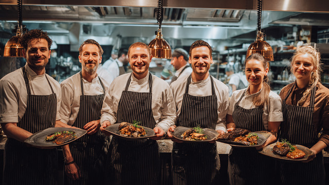 Строганина на закуску и шпроты на десерт: может ли Калининград стать гастрономической столицей России