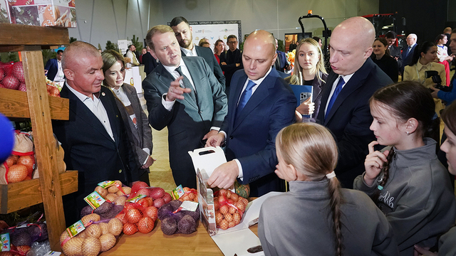 Губернатор Беспрозванных за год выделил калининградским овощеводам почти в 2,5 раза больше субсидий из бюджета