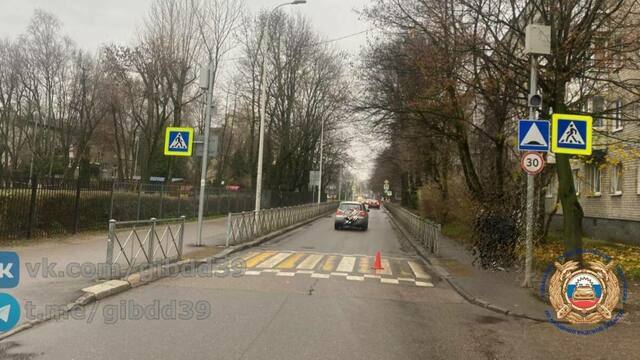 На Серпуховской машина сбила переходившего дорогу подростка и скрылась с места ДТП