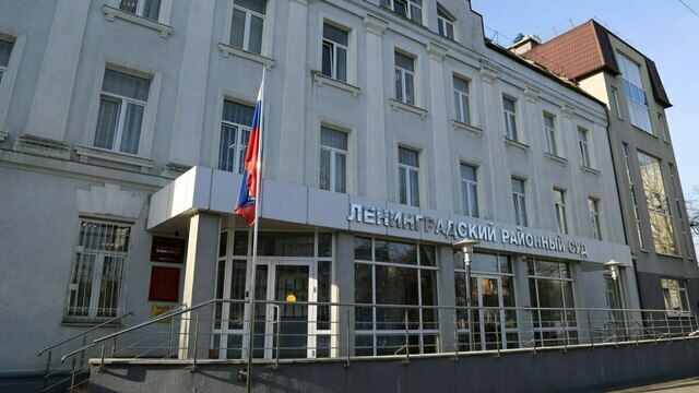 Калининградцы подали в суд на курящих соседей в многоэтажке и выиграли