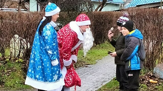 Калининградские грибники, чтоб поздравить с Новым годом детей в интернатах, собрали почти четверть миллиона  