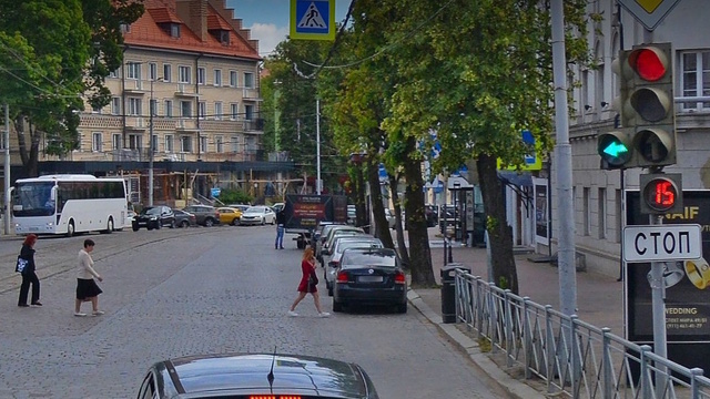 В Калининграде переделают спорный светофор возле «Зари»