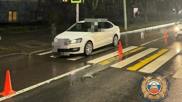 В Калининграде на улице Александра Невского водитель Volkswagen сбил пешехода