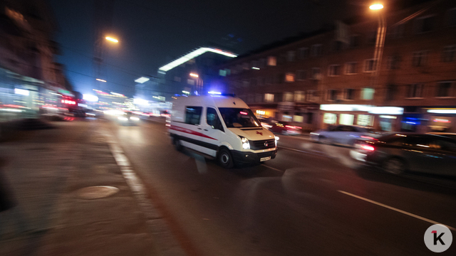 Посмотрел, кого сбил, и сбежал: водитель оставил трёх девушек умирать на Горького (видео)