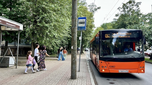 В Калининграде предложили сделать бесплатным проезд в транспорте для детей участников СВО 