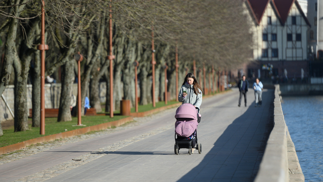 Теперь всем: в Калининграде собираются платить по 10 тысяч за новорождённого