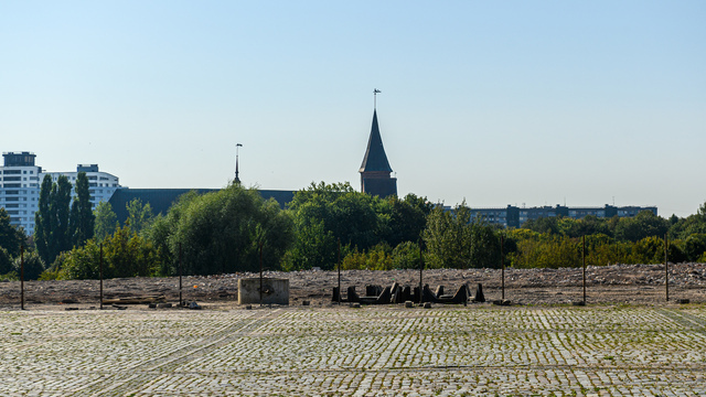 Будущий парк на месте Дома Советов соединят с островом Канта новым мостом  