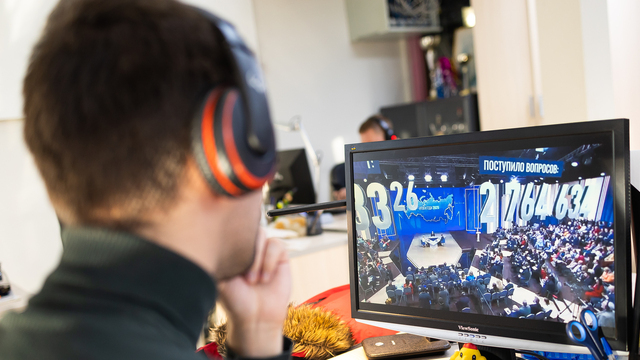 СВО, блокада Калининграда, цены, любовь и семья: ключевые темы на прямой линии Владимира Путина   