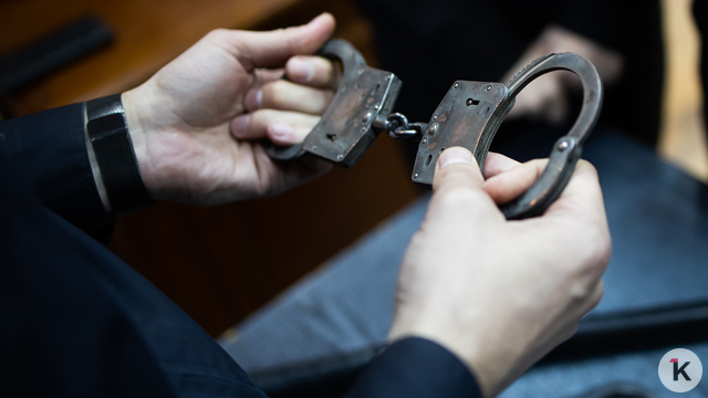 Чиновник правительства Калининградской области получил от птицефабрики взятку в 750 тыс. рублей — следствие (видео)  