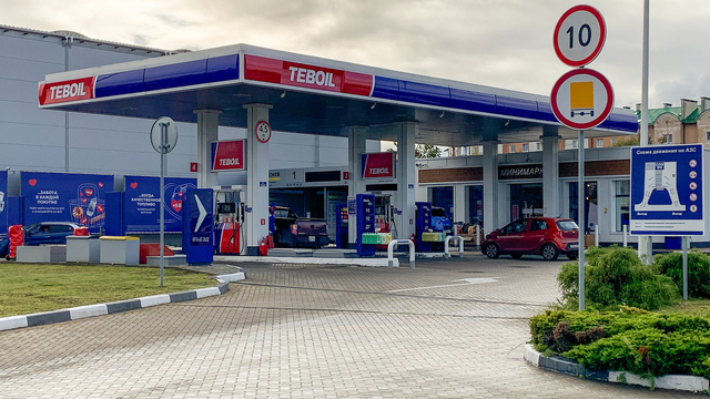 Три недели стабильности: стоимость топлива в Калининграде не меняется