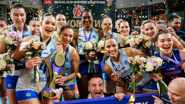 Суперкубок из Калининграда улетел в Казань (фоторепортаж)