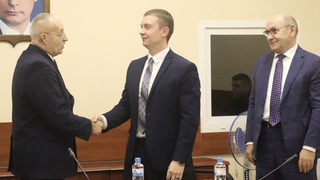 В Гусеве новым главой администрации избрали коммунальщика