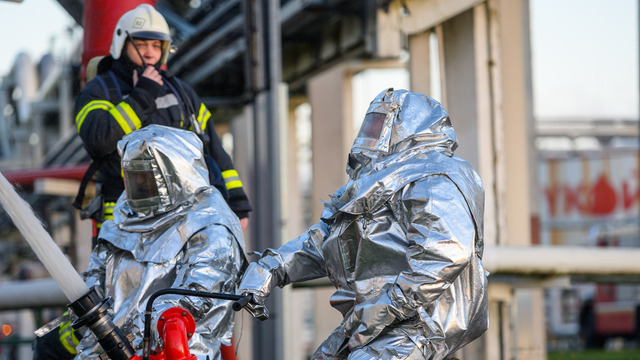 Регион под защитой: в Калининградской области показали, как действуют службы в ЧС (фоторепортаж)