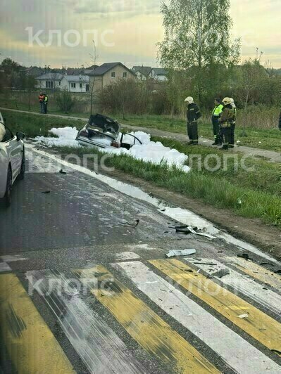 Сгоревшая машина в кювете: в Зеленоградском районе произошло ДТП (фото) - Новости Калининграда | Фото: очевидец