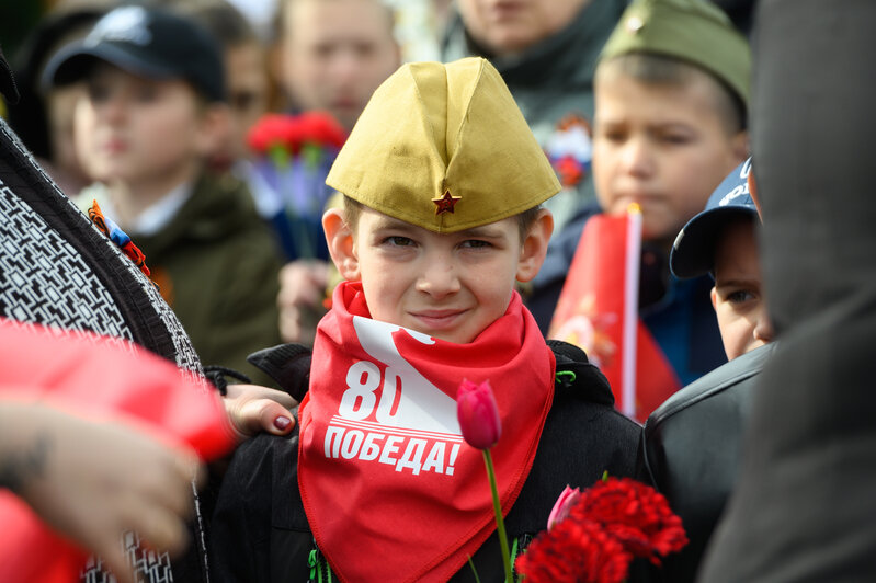 Церемонию провели одновременно по всей стране | Фото: Александр Мелехов