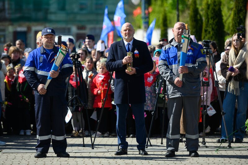 Церемонию провели одновременно по всей стране | Фото: Александр Мелехов
