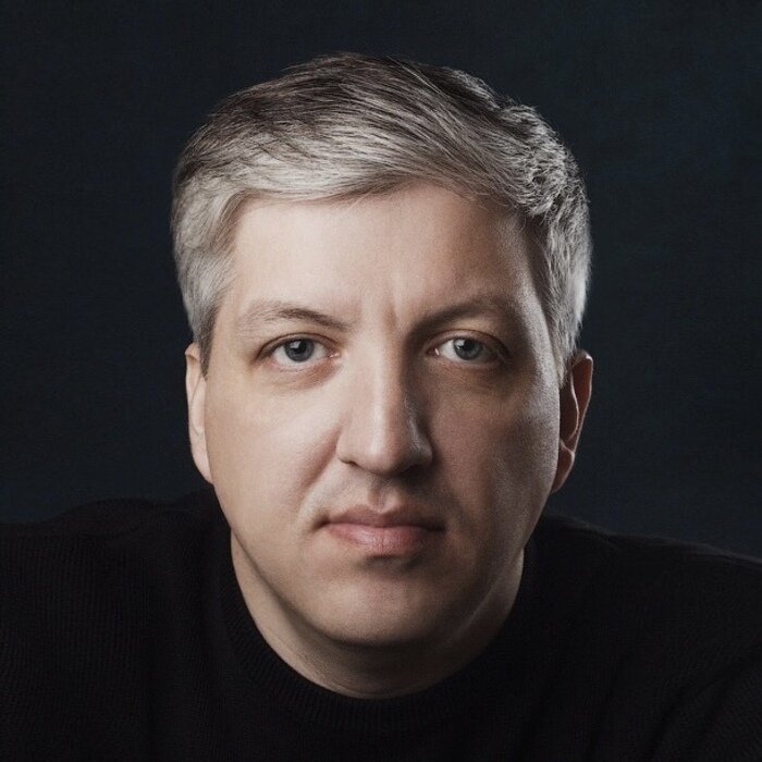 Евгений Шишкарёв, бренд-дизайнер, основатель студии авторских вещей Slowwwno | Фото: из архива героев и редакции