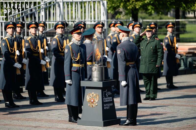 В Калининградскую область привезли огонь с Могилы Неизвестного Солдата  - Новости Калининграда | Фото: «Народный фронт» 