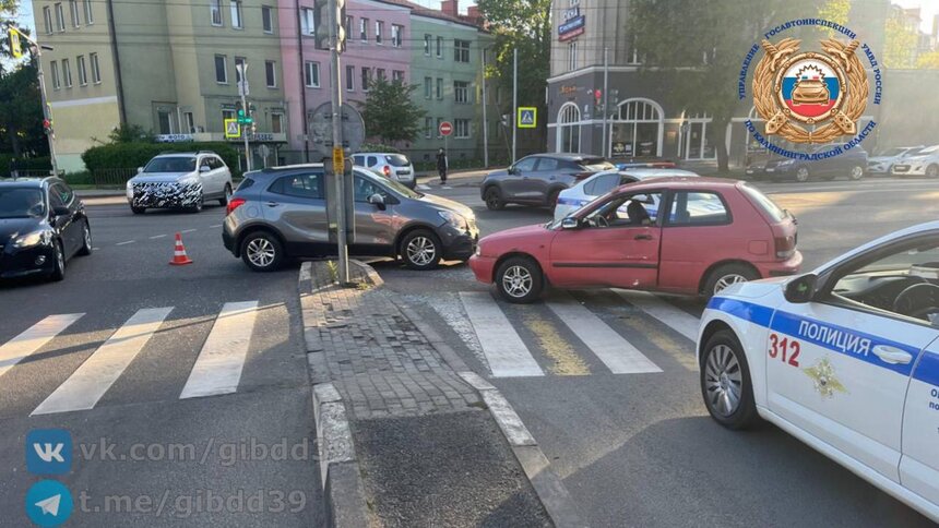 В ГАИ рассказали подробности аварии на перекрёстке Советского проспекта и Генерал-лейтенанта Озерова (фото) - Новости Калининграда | Фото: ГАИ Калининградской области 