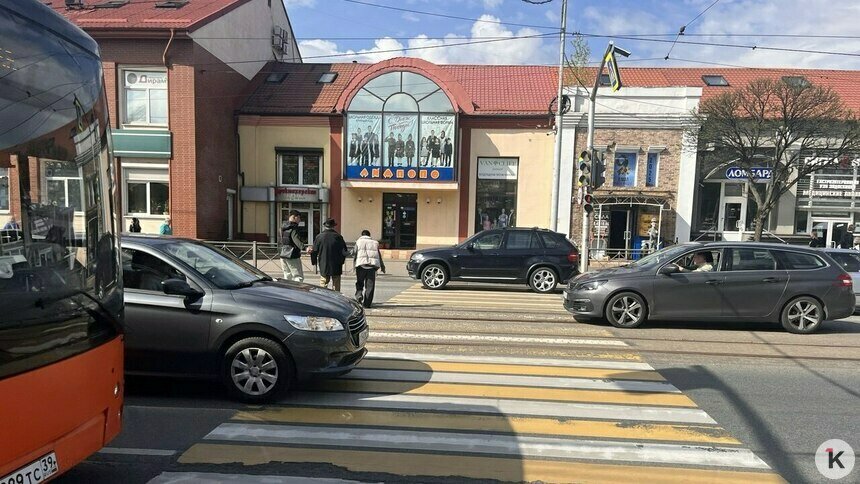 Без права на ошибку: короткий зелёный сигнал стал новой угрозой для калининградских пешеходов - Новости Калининграда | Фото: «Клопс»
