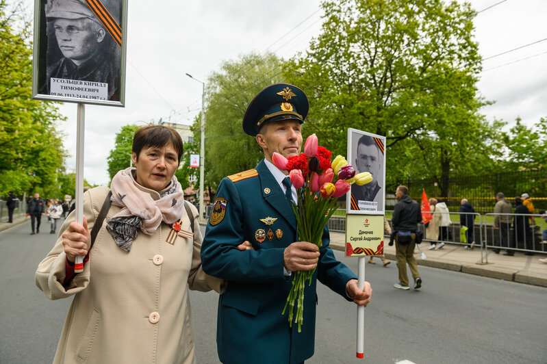 В Калининграде за парадом наблюдали ветераны (фоторепортаж) | Фото: Александр Мелехов