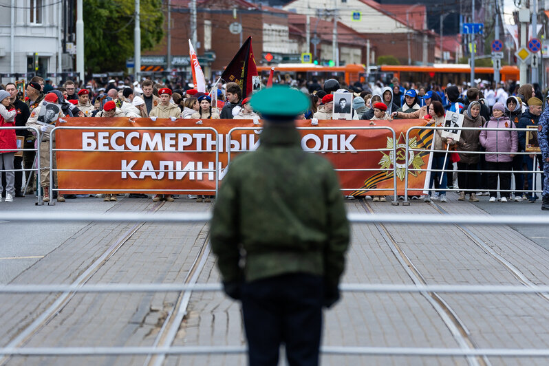 Колонну возглавили танки Т-34: как в Калининграде прошёл военный Парад Победы (фоторепортаж) - Новости Калининграда | Фото: Александр Подгорчук / «Клопс»
