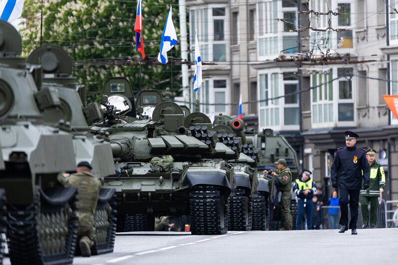 Колонну возглавили танки Т-34: как в Калининграде прошёл военный Парад Победы (фоторепортаж) - Новости Калининграда | Фото: Александр Подгорчук / «Клопс»