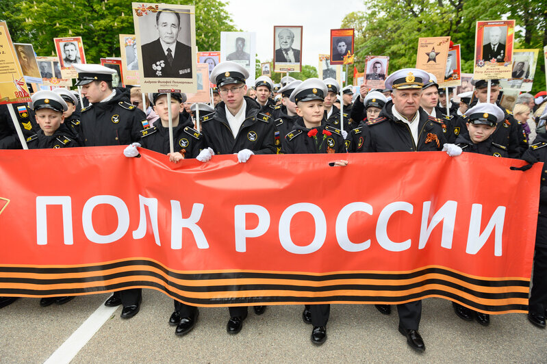 В Калининграде за парадом наблюдали ветераны (фоторепортаж) | Фото: Александр Мелехов