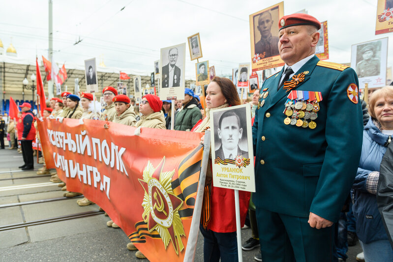 В Калининграде за парадом наблюдали ветераны (фоторепортаж) | Фото: Александр Мелехов