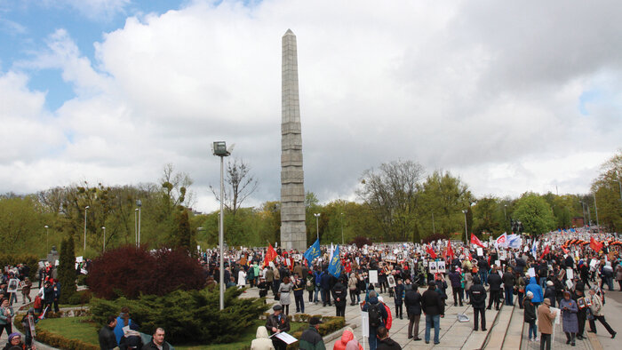 Мемориал 1 200 воинам-гвардейцам в Калининграде - первый монумент в Советском Союзе, воздвигнутый на месте массового захоронения | Фото: Александр Мелехов Мемориал 1 200 воинам-гвардейцам в Калининграде - первый монумент в Советском Союзе, воздвигнутый на месте массового захоронения | Фото: Александр Мелехов