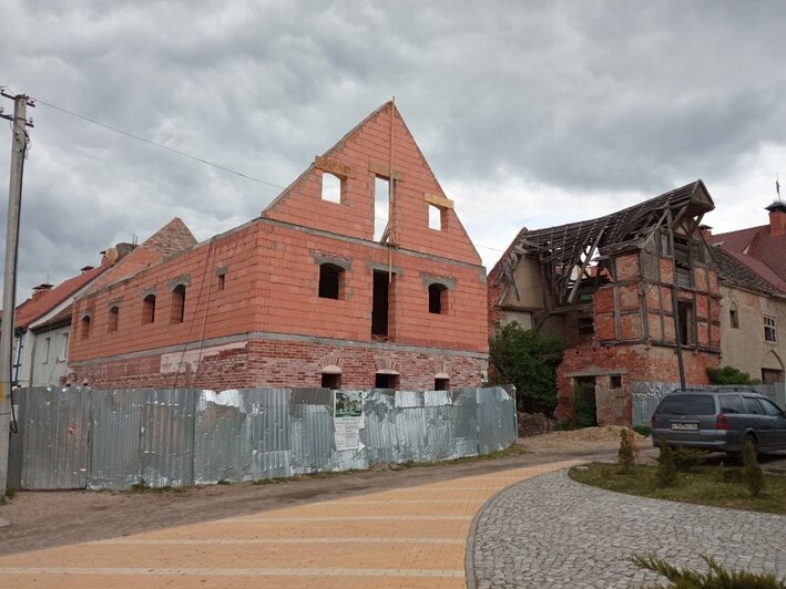 В Железнодорожном построили каркас старинного фахверкового склада (фото, эскизы) - Новости Калининграда | Фото и иллюстрации: страница во «ВКонтакте» руководителя компании «СтройМонтажСервис» Валерия Щербатых 