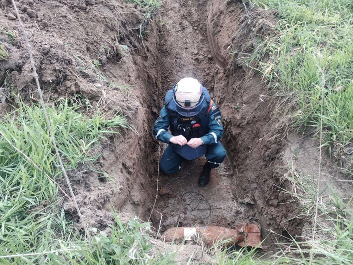 В Калининградской области нашли четыре авиабомбы времён Великой Отечественной войны  - Новости Калининграда | Фото: МЧС Калининградской области 