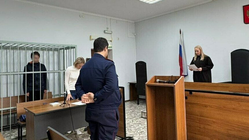 Жителя Гурьевска, который пытался задушить мать, арестовали на два месяца - Новости Калининграда | Фото: пресс-служба Калининградского областного суда