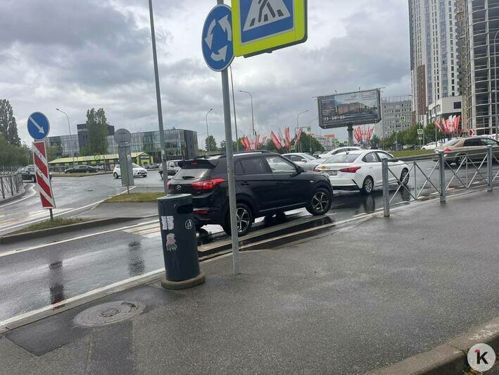 Сам себе гаишник: калининградский пешеход нашёл в городе место, где автомобилисты нарушают правила каждую минуту - Новости Калининграда | Фото читателя