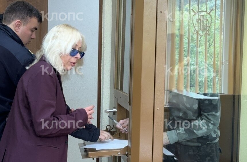 Опустил голову и смотрел в пол: как вёл себя отчим убитого в Черняховске мальчика на заседании суда - Новости Калининграда | Фото: «Клопс»