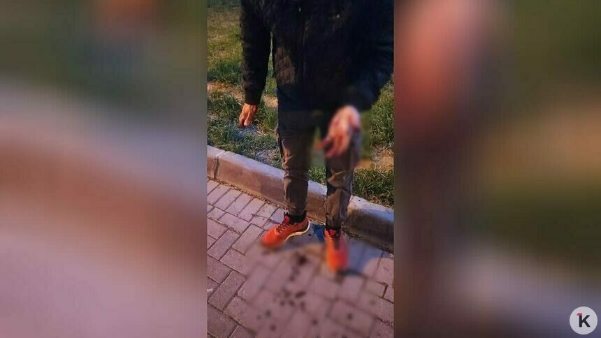 Двое неизвестных избили отца Никиты и Николая  | Фото: Ольга