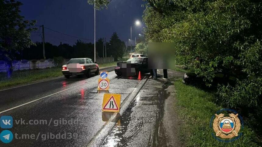 В Луговом BMW выехал на встречку, где столкнулся с Peugeot, который поворачивал налево   - Новости Калининграда | Фото: Госавтоинспекция Калининградской области
