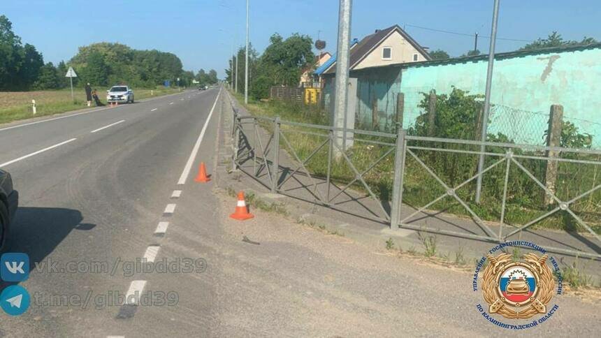 В Гурьевском районе 27-летний водитель питбайка не справился с управлением и врезался в ограждение - Новости Калининграда | Фото: ГАИ