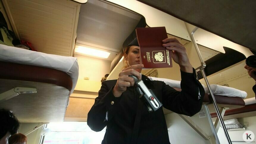 Пересечь Литву с пятилетними загранпаспортом можно только по железной дороге — калининградское представительство МИД России  - Новости Калининграда | Фото: Александр Подгорчук / Архив «Клопс»
