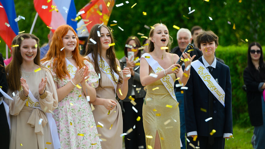 В 2025 году в школах Калининградской области 4,8 тысячи выпускников | Фото: Александр Мелехов