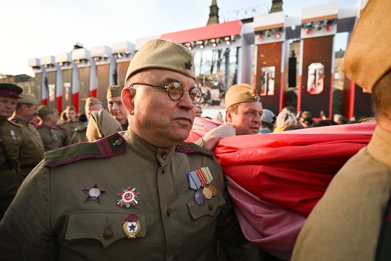 Тысячи свечей: в Калининграде и Москве почтили память павших в Великой Отечественной войне | Фото: Александр Мелехов