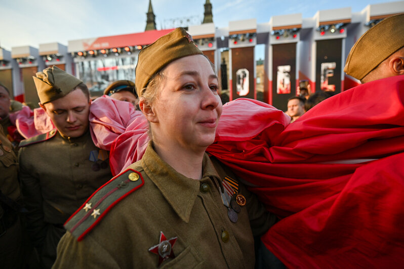 Тысячи свечей: в Калининграде и Москве почтили память павших в Великой Отечественной войне | Фото: Александр Мелехов