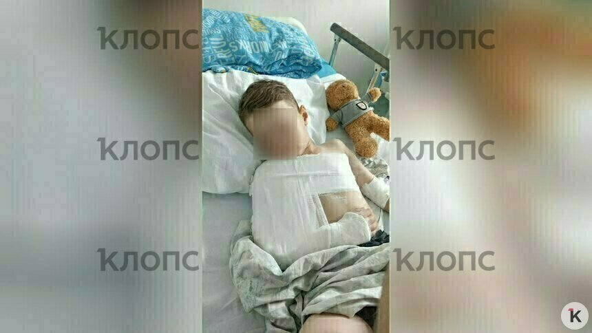 Мама и папа сменяют друг друга, чтобы постоянно находиться с сыном, у мальчика подавленное состояние | Фото: предоставила мама мальчика Мама и папа сменяют друг друга, чтобы постоянно находиться с сыном, у мальчика подавленное состояние | Фото: предоставила мама мальчика