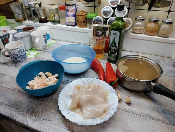 Мелосо — значит «медовый»: готовим рис с морепродуктами и печём вишнёвый пирог вместе с «Клопс»   - Новости Калининграда | Фото: «Клопс»