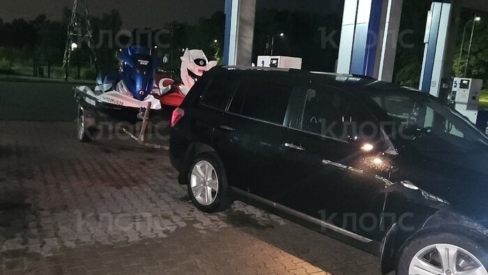 Гидроциклы спустили в воду в устье реки Прохладки  | Фото: предоставил Николай 